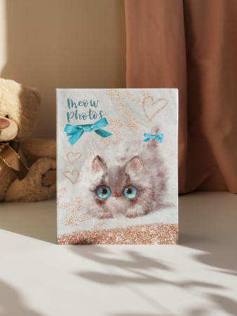 Фотоальбом 100 фото 10*15см Белый котёнок