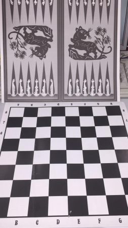 Игра Поле для шахмат/шашек/нард (картон)