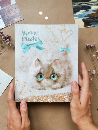 Фотоальбом 200 фото 10*15см Белый котёнок